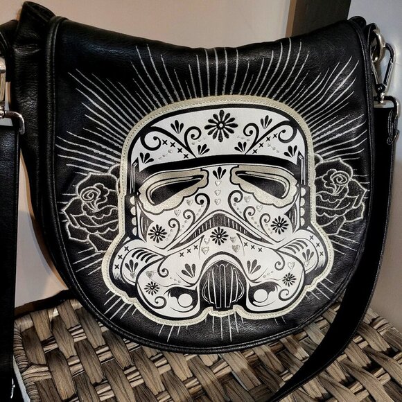 Loungefly Handbags - NWOT STAR WARS-LOUNGEFLY STORM TROOPER SADDLE BAG